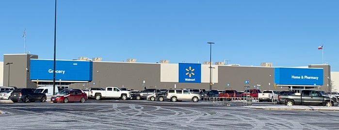 Walmart Supercenter is one of Gregory : понравившиеся места.