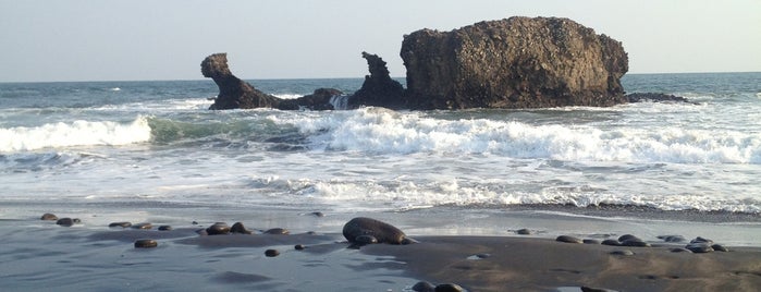 Playa El Tunco is one of relax.