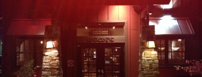 LongHorn Steakhouse is one of Patrick : понравившиеся места.