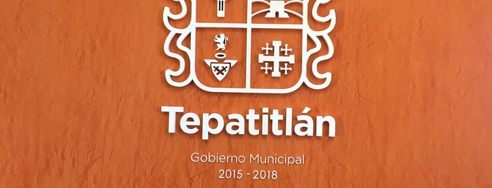 Palacio Municipal Tepatitlan is one of DEPENDENCIAS GUBERNAMENTALES.