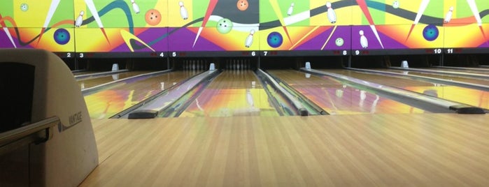 Bowling Prados del Este is one of Jimmyさんのお気に入りスポット.
