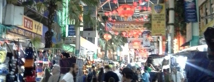 Petaling St. (茨厂街 Chinatown) is one of Sunny@Kuala Lumpur.
