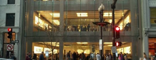 Apple Boylston Street is one of Places that offer student discounts in Boston.