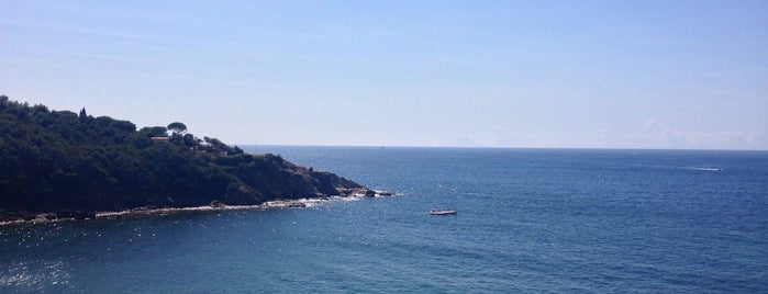Spiaggia di Barabarca is one of elba.