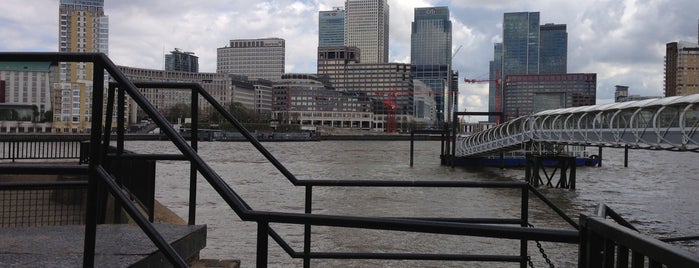 DoubleTree by Hilton London - Docklands Riverside is one of London 16.