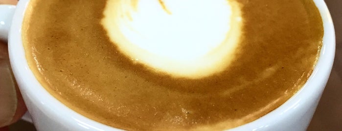 Bergamo Caffé | برجمو is one of Al Qatif Cafes Rest.