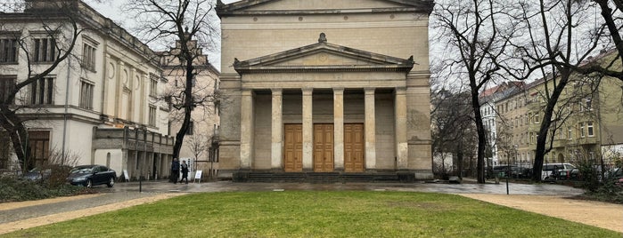 St. Elisabeth-Kirche is one of Schinkel in Berlin.