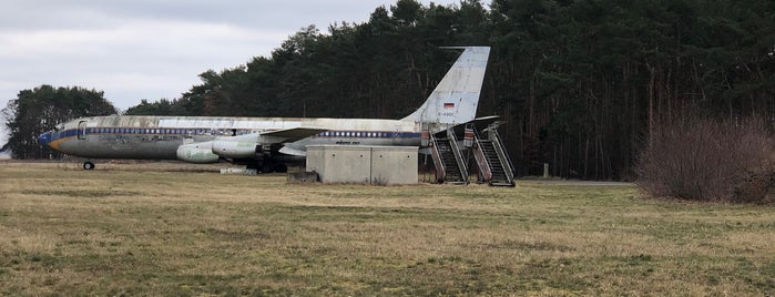 Boeing 707-400 D-ABOC "Berlin" is one of very special venues.