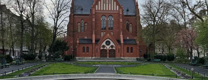 Ludwigkirchplatz is one of Bln (BER).