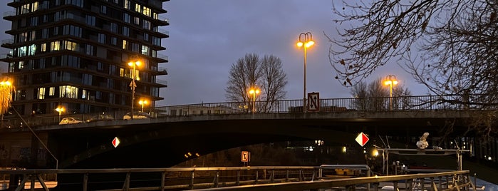 Hansabrücke is one of Bridges of Berlin.