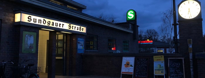 S Sundgauer Straße is one of Berliner S-Bahn.