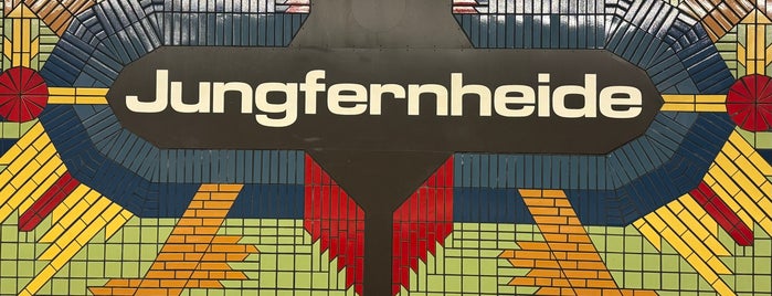 U Jungfernheide is one of U-Bahn Berlin.