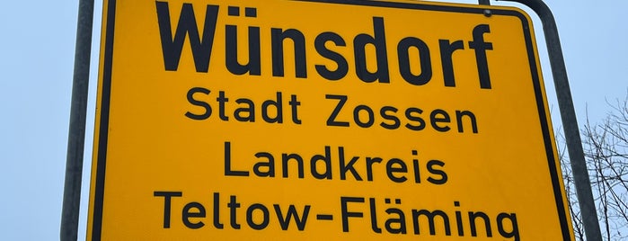 Wünsdorf is one of Bücherdörfer.