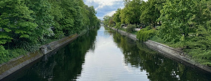 Thielenbrücke is one of Bridges of Berlin.