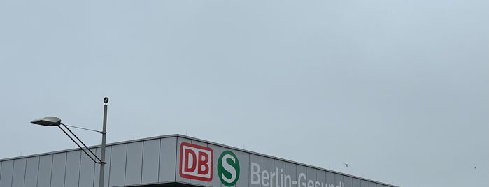 Bahnhof Berlin Gesundbrunnen is one of Bahn.