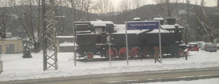 Bahnhof Payerbach-Reichenau is one of Gare.