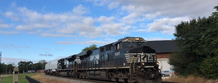 Fostoria Iron Triangle Railpark is one of Trains.