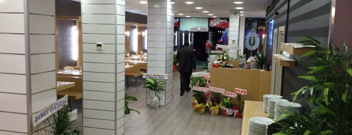 Enar Otel & Restaurant is one of Orbay'ın Beğendiği Mekanlar.