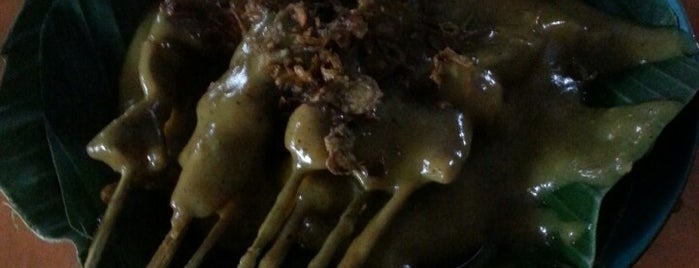 Sate Padang Takana Juo is one of karinarizal’s Liked Places.