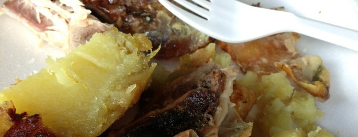 Maelo Chicken Fever is one of Lugares favoritos de Aran.