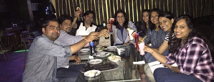 Bora Bora is one of Happy Hours in Mumbai (bootlegger.in).