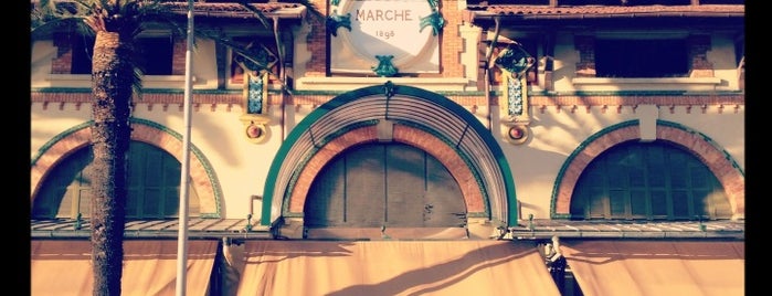 Marché de Menton is one of Orte, die Aniya gefallen.