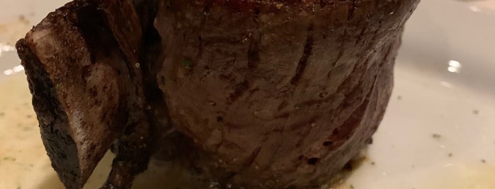 Ruth's Chris Steak House is one of San Antonio Winter Restaurant Week 2017.