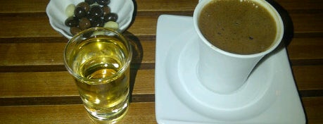 Gusto Cafe & Restaurant is one of Mekanlarım.