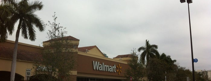 Walmart Supercenter is one of Viagem USA.