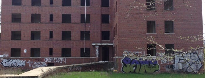 Abandoned Detroit is one of O.o.