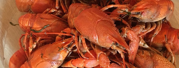 Los Crayfish Hermanos is one of Georgia.