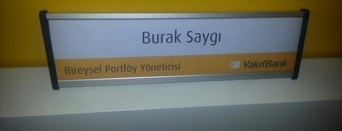 VakıfBank is one of สถานที่ที่ 💛💙 Ulaş ถูกใจ.