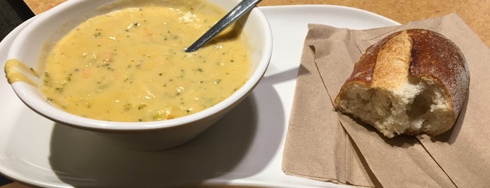 Panera Bread is one of The 15 Best Places for Soup in Anaheim.