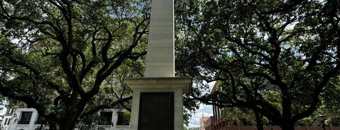 Johnson Square is one of Savannah & Charleston.