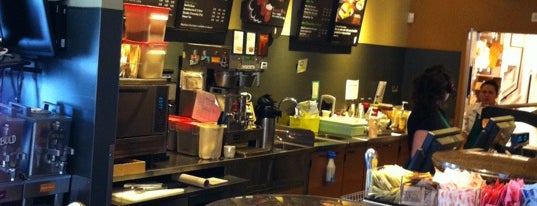 Starbucks is one of Posti salvati di Fairfield.