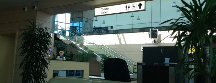 Terminal A is one of Jano'nun Beğendiği Mekanlar.