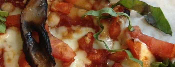 Pizza Fusion is one of vic's Saved Places.