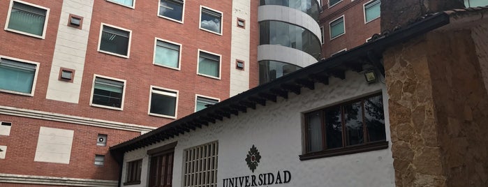 Universidad Central is one of MIS SITIOS.