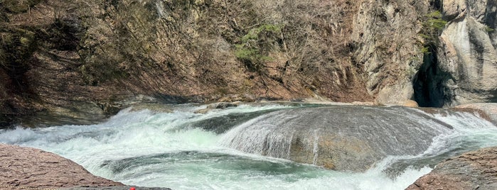 鱒飛の滝 is one of 史跡・名勝・天然記念物.