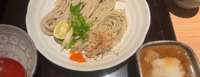蕎麦と地鶏串焼 弦 is one of 食事.