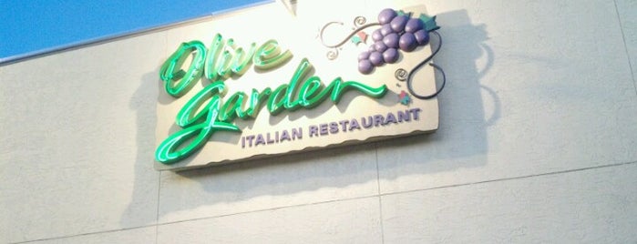 Olive Garden is one of Orte, die B David gefallen.