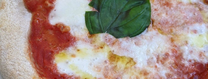 La Divina Pizza is one of Toskana.
