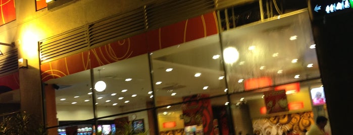 McDonald's is one of สถานที่ที่ Vito ถูกใจ.