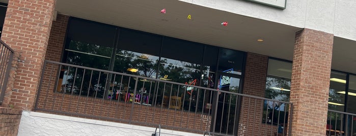 Big Daddy's Oyster Bar is one of wings joints.