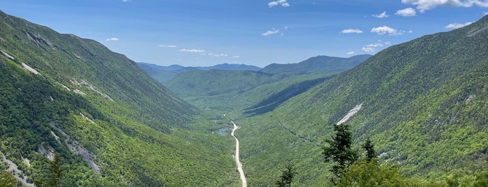 Crawford Notch State Park is one of Vermont.