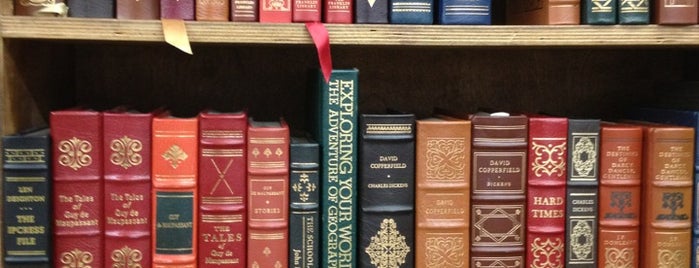 Strand Bookstore is one of Manhattan Essentials.