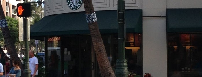 Starbucks is one of Orte, die Fabio gefallen.