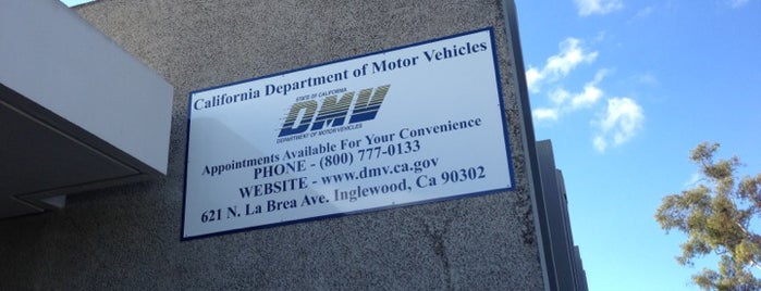 Department of Motor Vehicles is one of Locais curtidos por Tani.