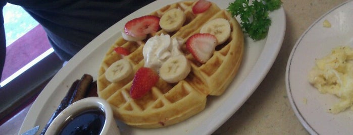 Omelette & Waffle Restaurant is one of ᴡᴡᴡ.Marcus.qhgw.ruさんのお気に入りスポット.