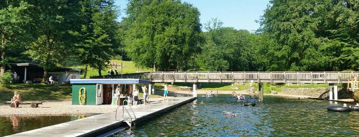 Aquadies Natur Schwimmbad is one of 99 Lieblingsplätze.